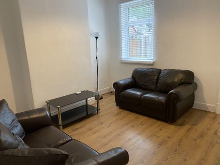 Pope Street (4 bed) - Photo 5