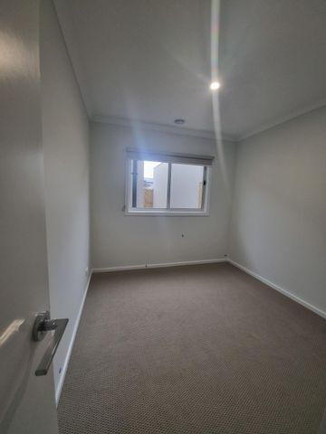 Convenient, Low-Maintenance Living in a Great Location! - Photo 3