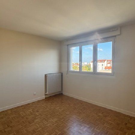 Location Appartement 4 pièces 85m² - Photo 1