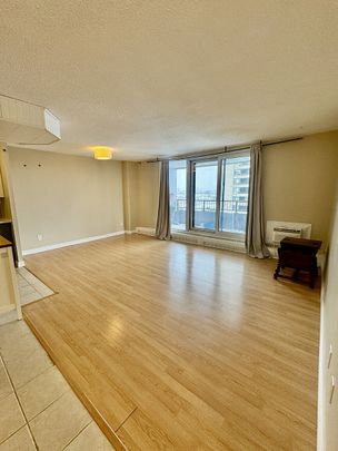 One bathroom condo at 1785 Frobisher Lane - Photo 1