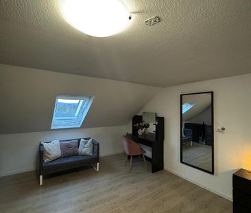 STAHLE: energetisch sanierte DG-Wohnung (u.a. mit Wärmepumpe) - Photo 4