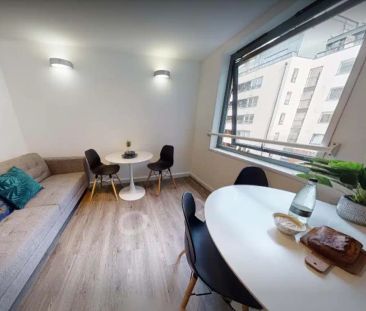 Silver En-Suite - Courtyard View | Upper Level - Photo 1