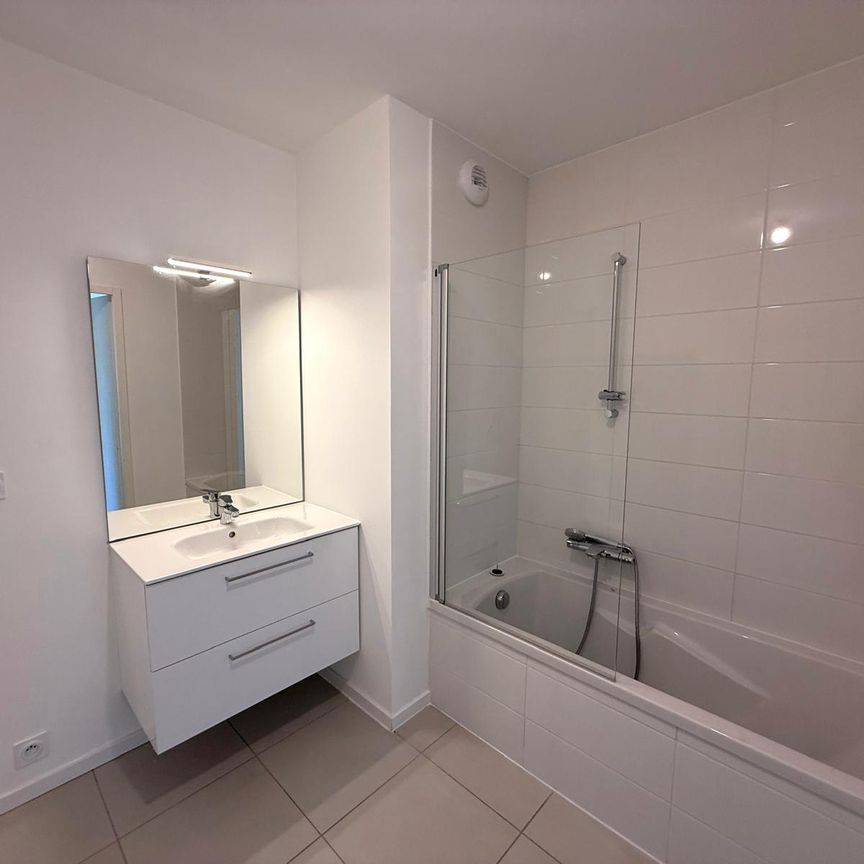 Location Appartement 3 pièces 67m² - Photo 1