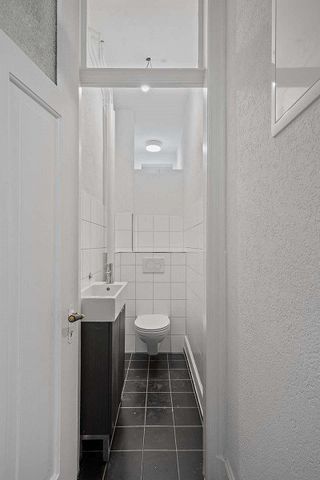 Charmante 3.5-ZWG, frisch saniert & bezugsbereit - Foto 3