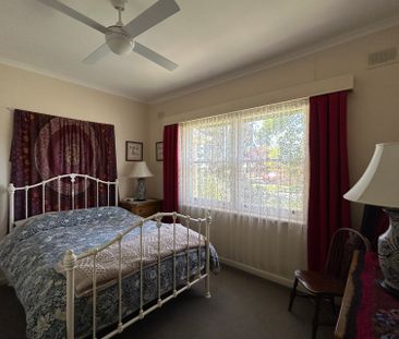 Open the Door to Comfortable Living in Coveted Linden Park - Photo 1