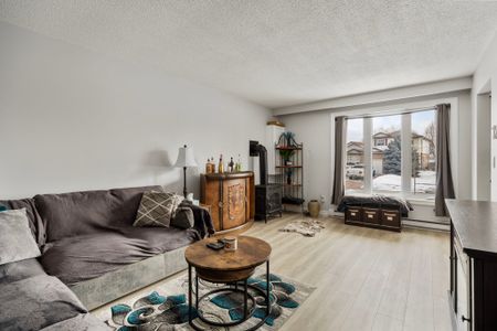 For Lease - 1014 Renaissance Drive Unit# Upper Level, Oshawa, Ontario - Photo 3