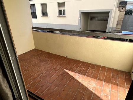 Location appartement 1 pièce, 27.90m², Nîmes - Photo 5