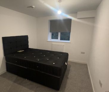 2 bedroom apartment to rent - Photo 6