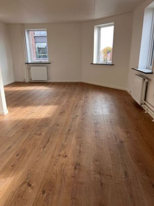 Central lejlighed på Aalestrup torv - Foto 1