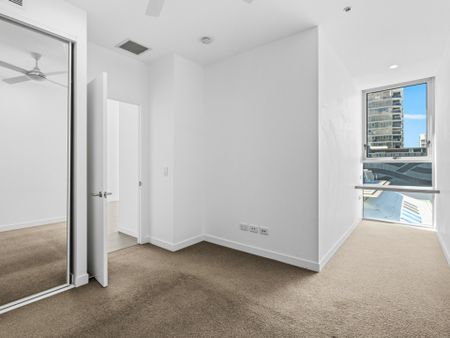 10703/88 Doggett Street, Newstead QLD, Belconnen - Photo 3