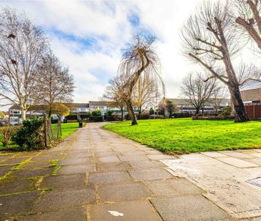 1 bed Flat for rent - Photo 1