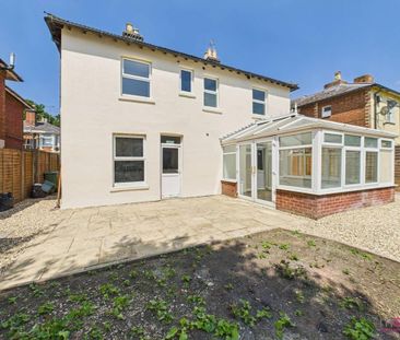 1 bedroom in a house share to rent - Photo 6