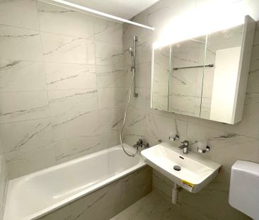 "Erstvermietung nach Kernsanierung, 3-Zimmer-Wohnung mit grossem so... - Photo 5