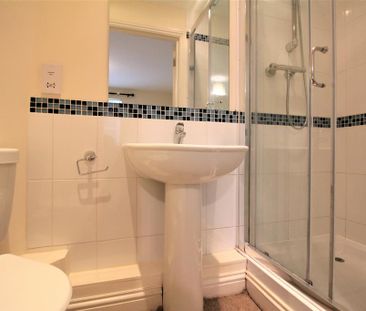 2 bedroom apartment to rent - Photo 6