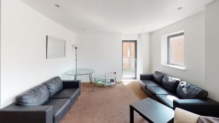 2 bedroom apartment to rent - Photo 5