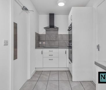 1 bedroom house of multiple occupation to rent - Photo 6