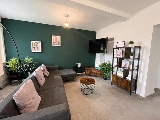 3 bedroom apartment to rent - Photo 1