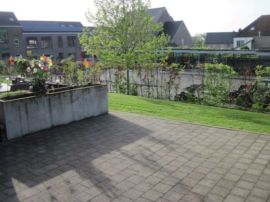 Appartement te huur - Foto 1