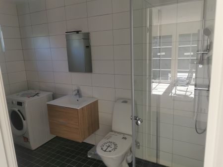 Vårbackavägen, Vårby - Photo 3