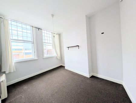 2 bedroom apartment to rent - Photo 2