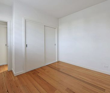 Low Maintenance Lifestyle - Photo 1