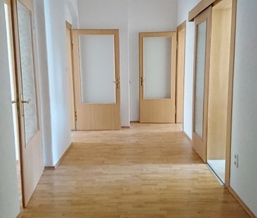 Gemütliche 3-Zimmer-Wohnung mit Balkon und Küche in Dresden – Löbtau - Photo 1