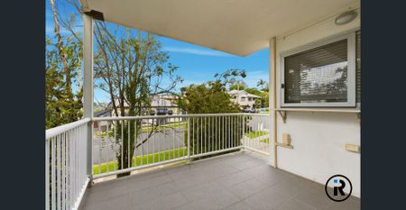 Modern & Convenient Living in Yeerongpilly 🏡 - Photo 5