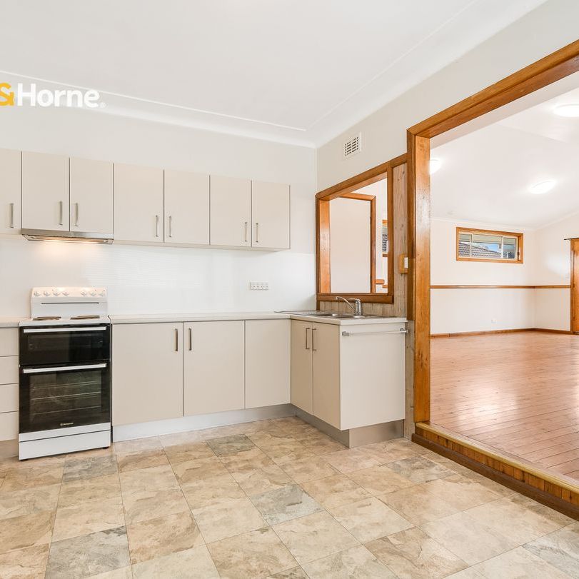 29 Neptune Street, Umina Beach, NSW 2257 - Photo 1