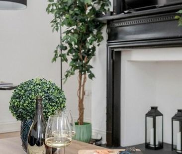 3 bedroom flat to rent - Photo 3