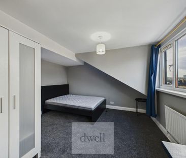 2 bedroom end of terrace house to rent - Photo 5