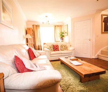 3 bedroom detached house to rent - Photo 2