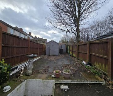 2 bedroom terraced house to rent - Photo 4