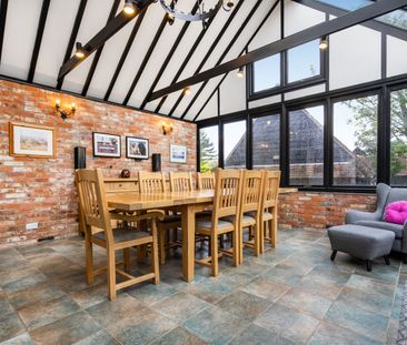 4 Bedroom Detached House To Rent - Photo 2