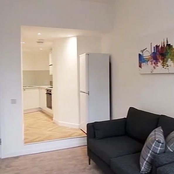 2 bedroom flat to rent - Photo 1