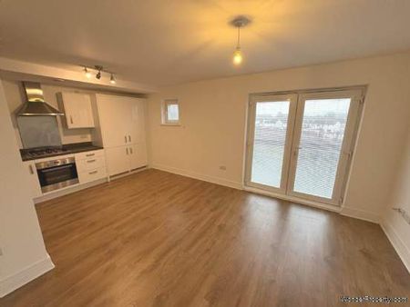 2 bedroom property to rent in Renfrew - Photo 2