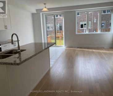 36 JOHN CANNING WAY E - Photo 6