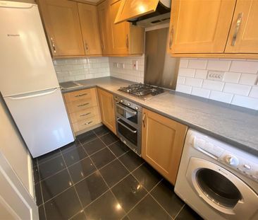 Nightingale Close, Birmingham, Edgbaston - Photo 6