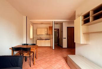 milan, Lombardy 20122