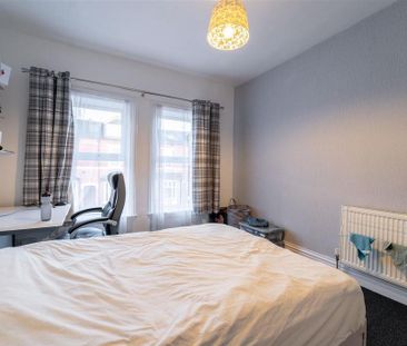 4 bedroom house to rent - Photo 4