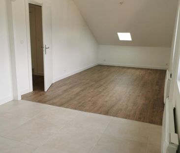 Location Appartement 3 pièces 66m² CHAMBERY 73000 - Photo 2