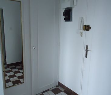 Location Appartement 4 pièces 67m² NEVERS 58000 - Photo 6
