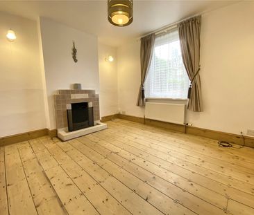 Cricklade Road, Swindon, Swindon, SN2 - Photo 3