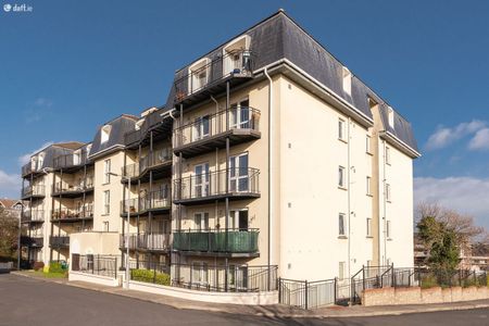 Apartment 40, The Cedar, Cruagh Wood, Stepaside, Dublin 18 - Photo 2