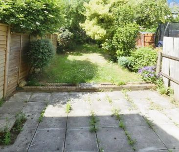 2 bedroom terraced house to rent - Photo 2