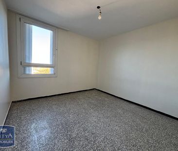 Location Appartement 2 pièces 50m² MARIGNANE 13700 - Photo 2