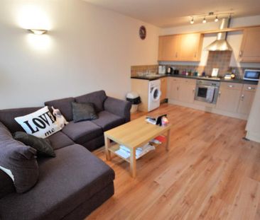 2 bedroom flat to rent - Photo 5