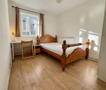 3 Bed Flat, Coldbath Street, SE13 - Photo 6
