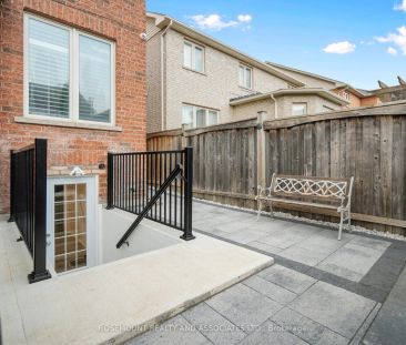 64 Heather Drive #Lower - Photo 4