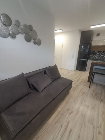 Mieszkanie o powierzchni 32.60m2, parter, umeblowane, Os. Dobrzec - Zdjęcie 3