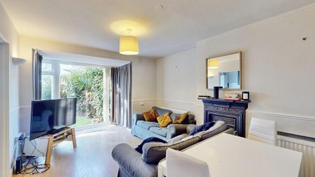 5 bedroom terraced house to rent - Photo 2